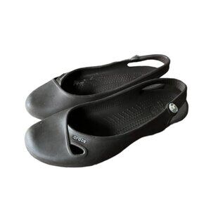 Crocs Women’s Brown Rounded Toe Flat Diamond Embellishment Size 6